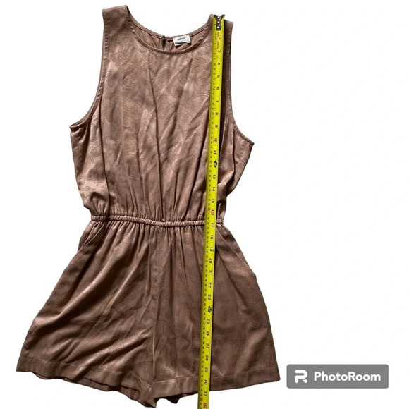 ARITZIA Wilfred Silk-look Blush Pink Rive Romper with Shorts Size S - Picture 12 of 14